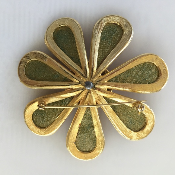 Retro Brooch - Picture 2 of 4